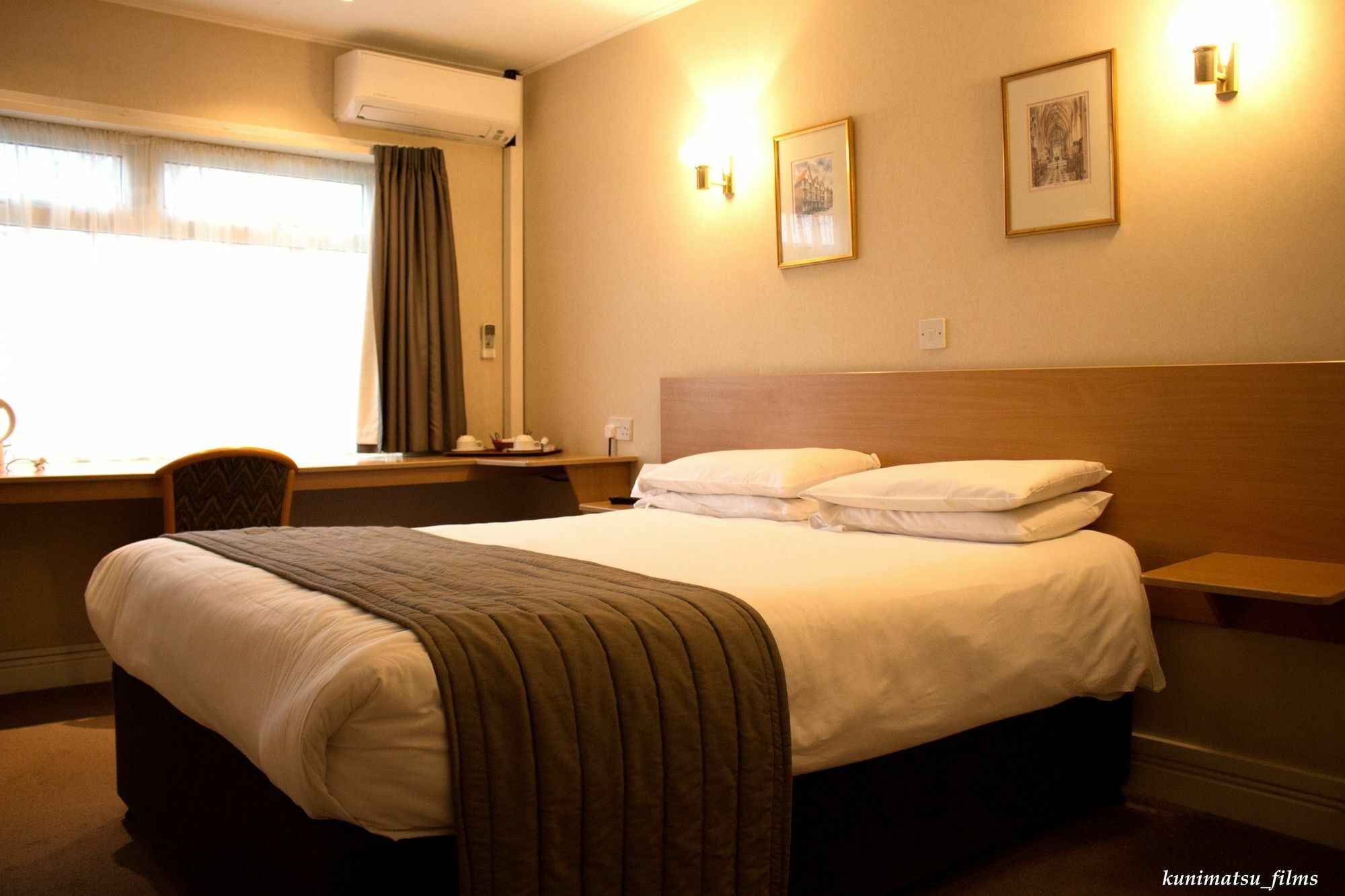 The Town & Country Lodge Dundry Exterior photo